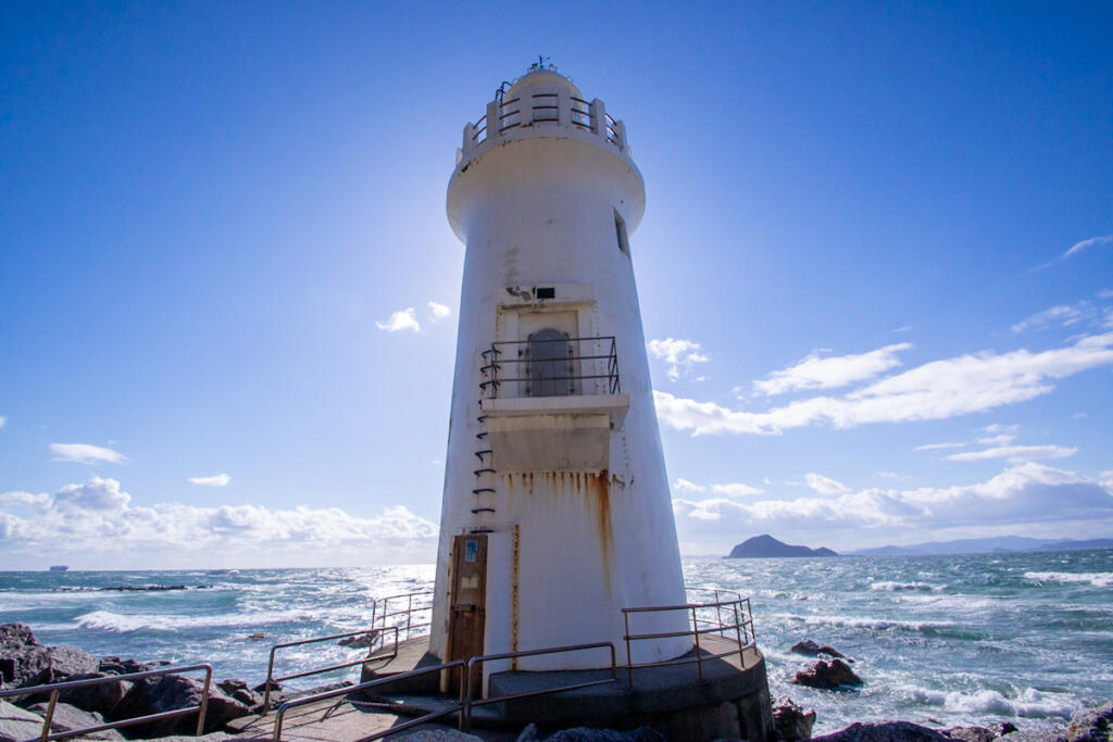  A beautiful lighthouse where the sunset shines