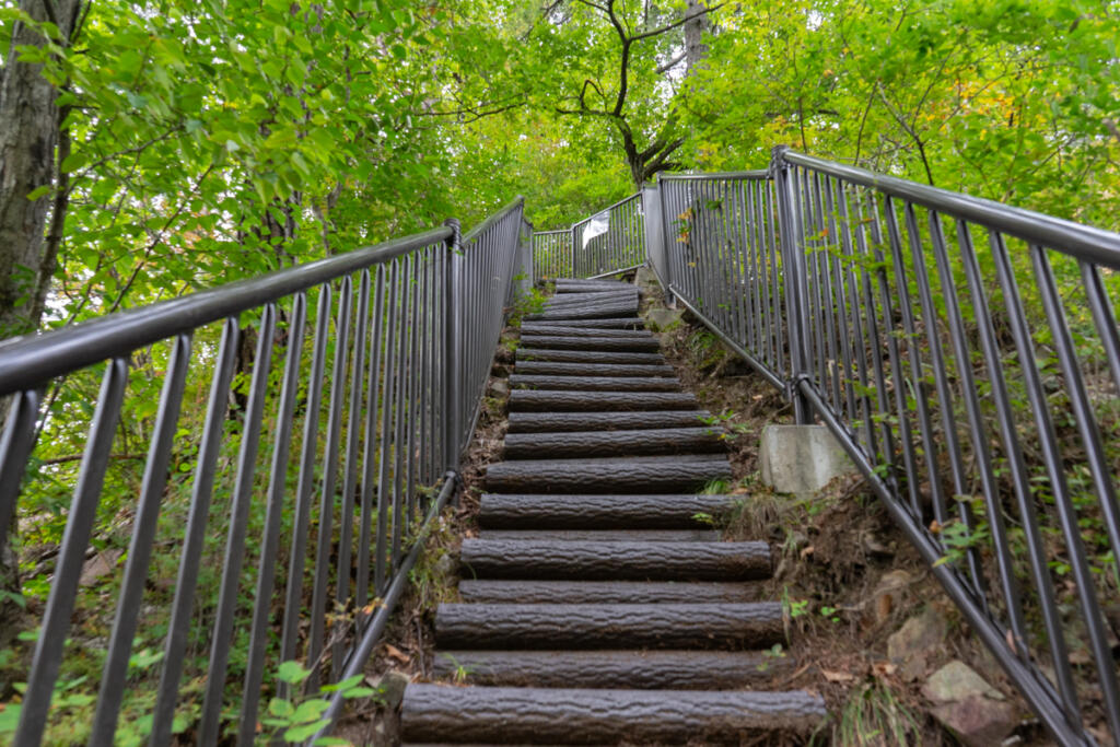 Route for sightseeing Datta Falls.